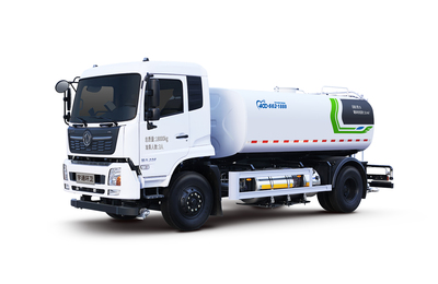 灑水車——城市脈絡(luò)的無聲守護(hù)者